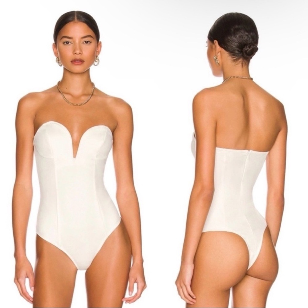 superdown Strapless Plunge White Bodysuit
